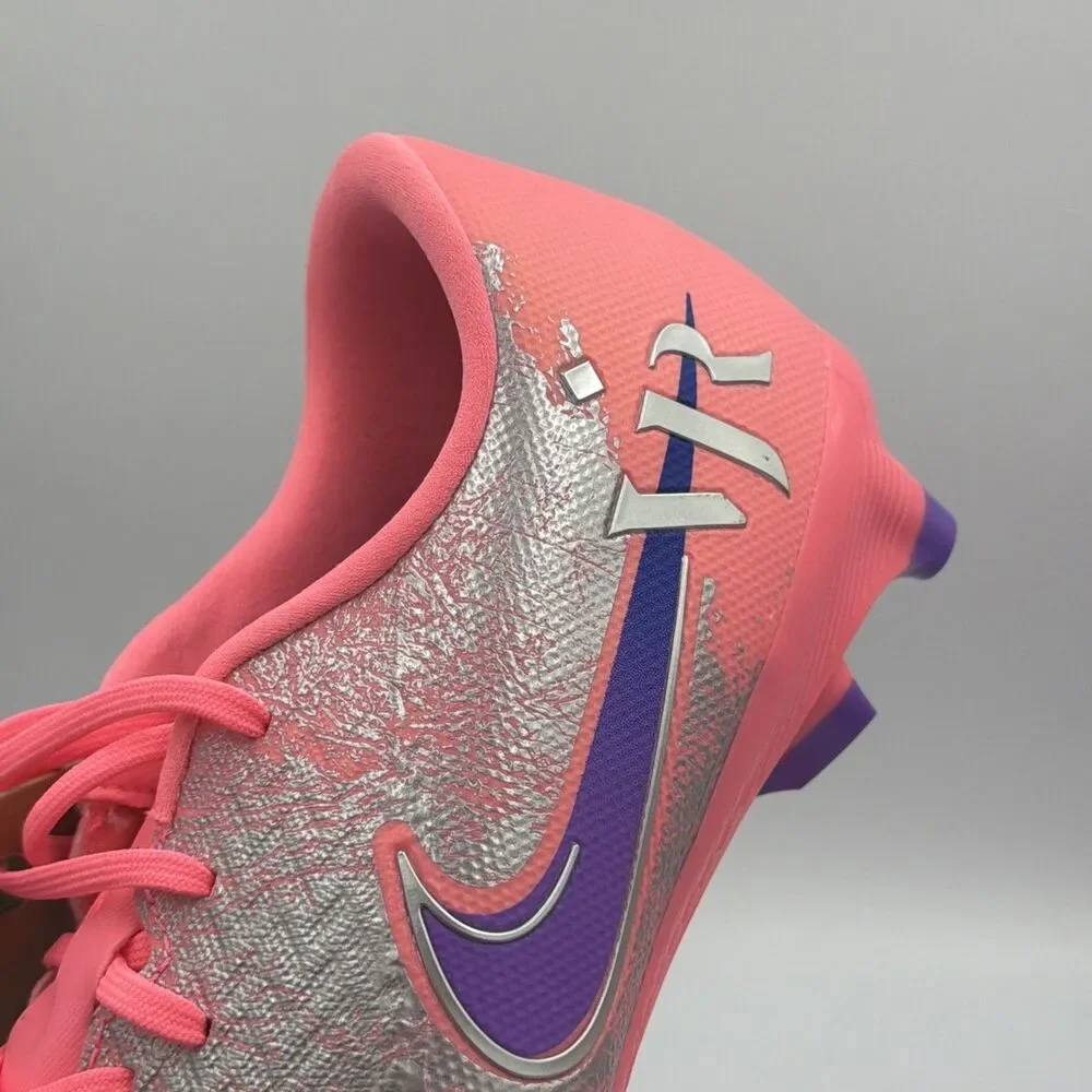 Size 10.5 - Nike x Vini Jr. Mercurial Vapor 16 Elite 'Sunset Pulse' IM3643-640